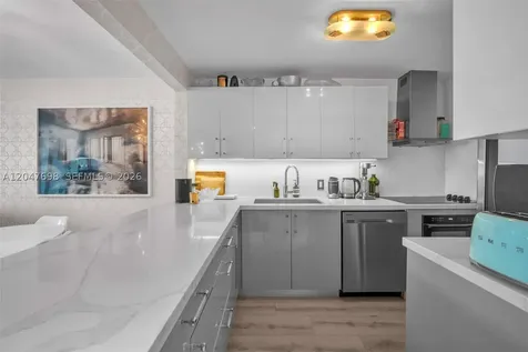 1228 West Avenue Miami Beach FL 33139