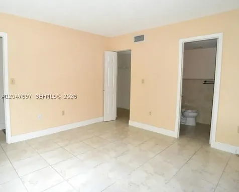 510 NW 86th Miami FL 33126