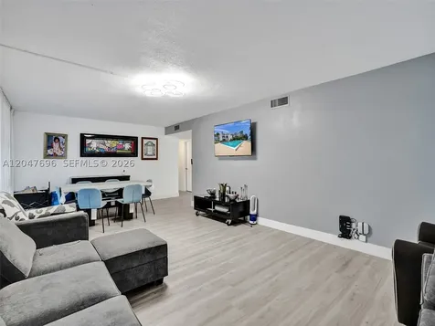 800 Parkview Drive Hallandale Beach FL 33009