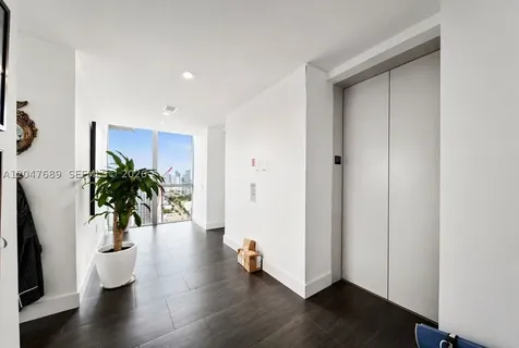 1100 Biscayne Boulevard Miami FL 33132