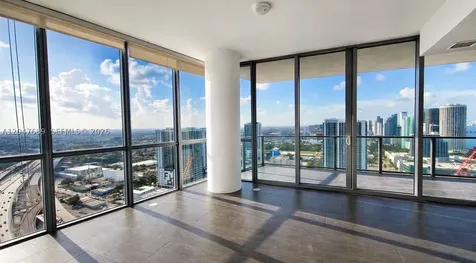 1100 Biscayne Boulevard Miami FL 33132