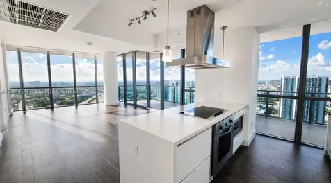 1100 Biscayne Boulevard Miami FL 33132