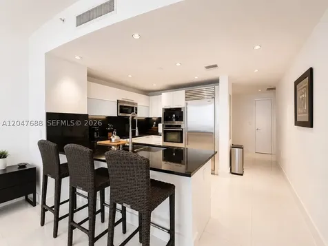 17121 Collins Avenue Sunny Isles Beach FL 33160