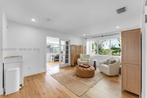 4035 SW 14th Street Miami FL 33134