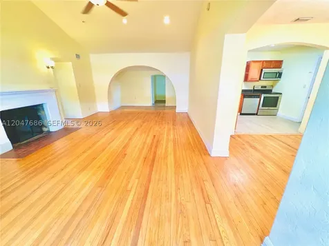 410 Pinecrest Drive Miami Springs FL 33166