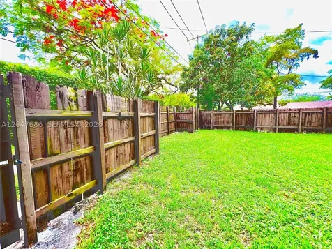 410 Pinecrest Drive Miami Springs FL 33166