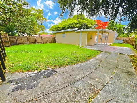 410 Pinecrest Drive Miami Springs FL 33166