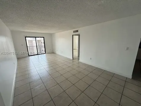 6950 W 6th Avenue Hialeah FL 33014