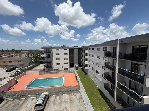 6950 W 6th Avenue Hialeah FL 33014