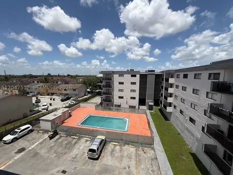 6950 W 6th Avenue Hialeah FL 33014