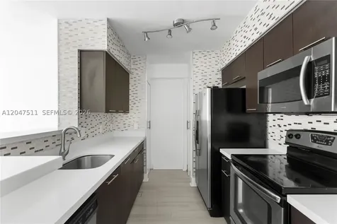 1155 Brickell Bay Drive Miami FL 33131