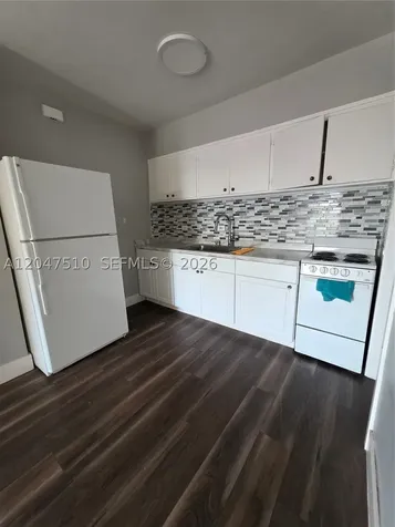 15 Esplanade Drive Miami Springs FL 33166