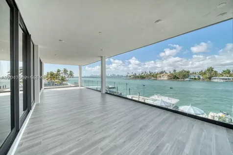 7520 W Treasure Drive North Bay Village FL 33141