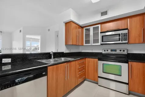 3232 SW 22nd Terrace Miami FL 33145