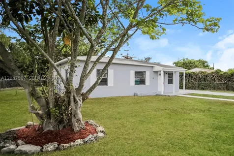14640 Tyler Street Miami FL 33176