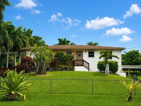 5240 SW 82nd Avenue Davie FL 33328