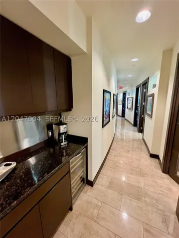 20900 NE 30 Th Avenue Aventura FL 33180