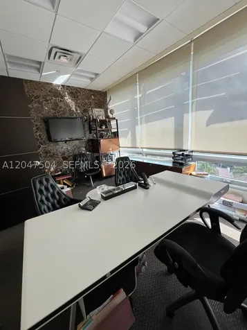 20900 NE 30 Th Avenue Aventura FL 33180