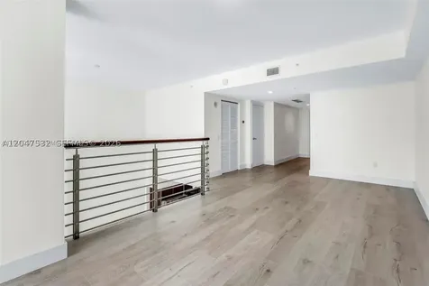 41 SE 5th Street Miami FL 33131