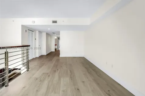 41 SE 5th Street Miami FL 33131