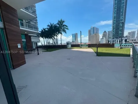 350 S Miami Avenue Miami FL 33130