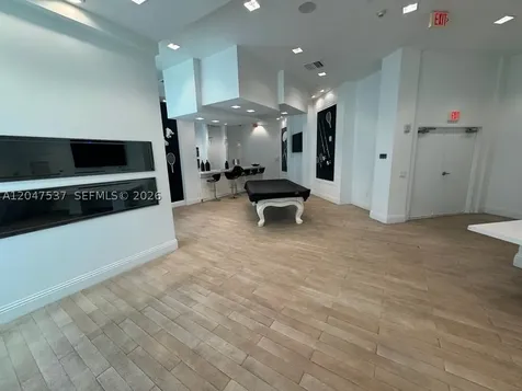 350 S Miami Avenue Miami FL 33130