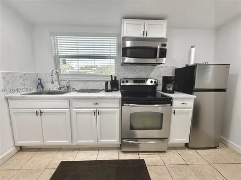947 NE 149th Street Miami FL 33161