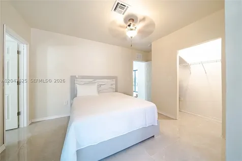 20200 NE 14th Avenue Miami FL 33179