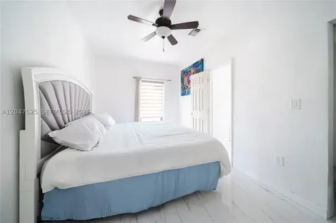 20200 NE 14th Avenue Miami FL 33179
