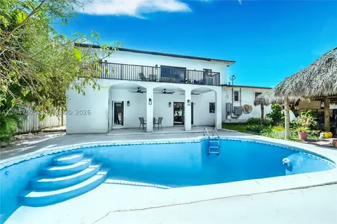 20200 NE 14th Avenue Miami FL 33179