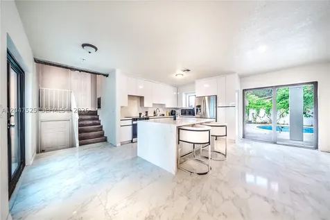 20200 NE 14th Avenue Miami FL 33179