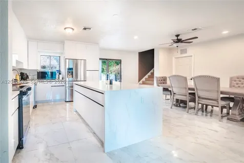 20200 NE 14th Avenue Miami FL 33179