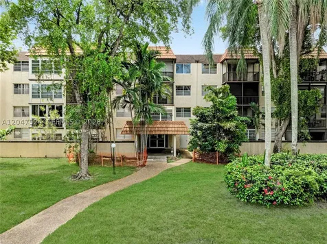 7000 NW 17th Street Plantation FL 33313