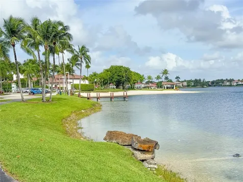 10720 NW 66th Street Doral FL 33178