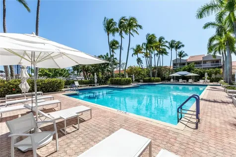 3640 Yacht Club Drive Aventura FL 33180