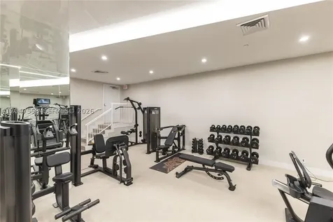 3640 Yacht Club Drive Aventura FL 33180