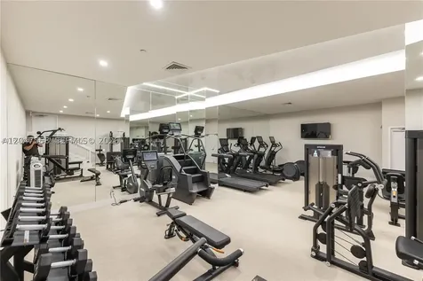 3640 Yacht Club Drive Aventura FL 33180