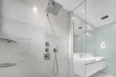 21391 Marina Cove Circle Aventura FL 33180