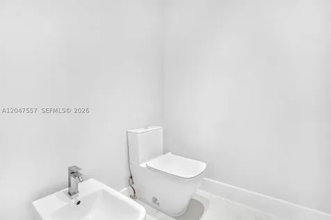 21391 Marina Cove Circle Aventura FL 33180