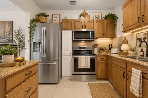 17820 NW 73rd Avenue Hialeah FL 33015