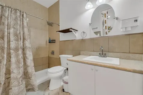 17820 NW 73rd Avenue Hialeah FL 33015