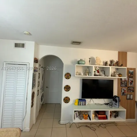 17820 NW 73rd Avenue Hialeah FL 33015
