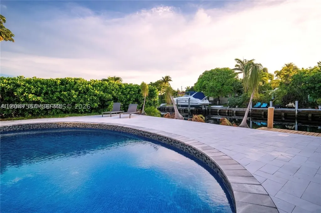 5561 NE 28th Avenue Fort Lauderdale FL 33308