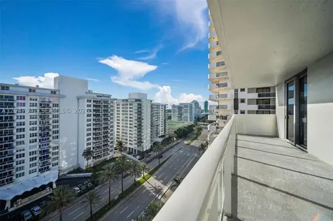 5701 Collins Avenue Miami Beach FL 33140
