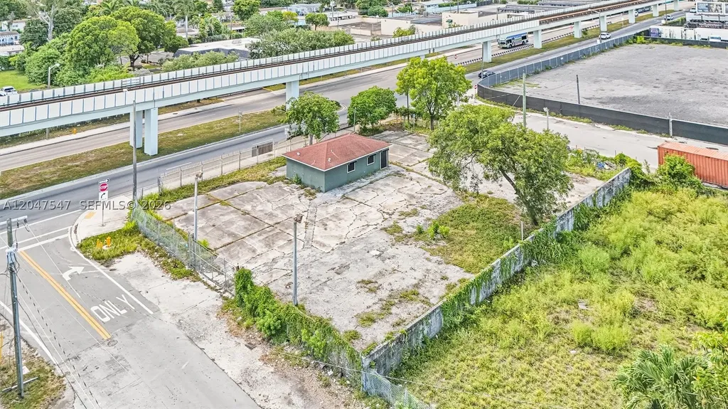 6801 NW 27th Avenue Miami FL 33147
