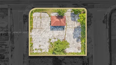 6801 NW 27th Avenue Miami FL 33147