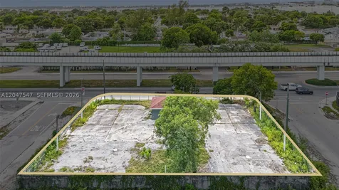 6801 NW 27th Avenue Miami FL 33147