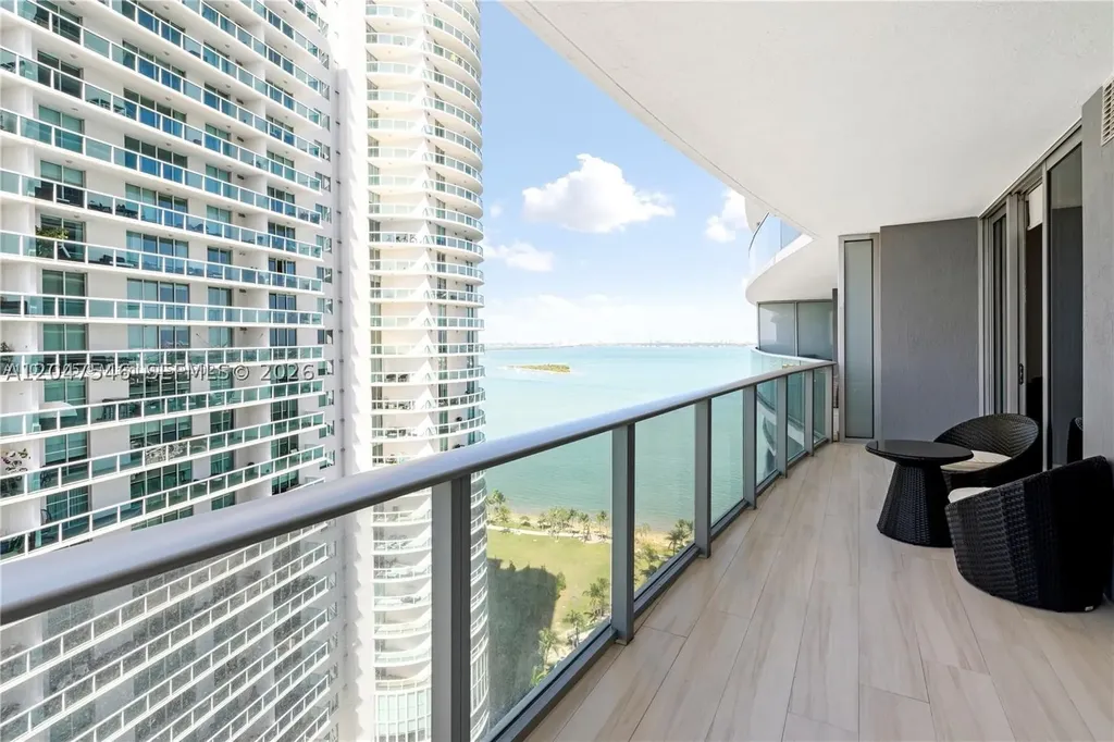 488 NE 18th Street Miami FL 33132