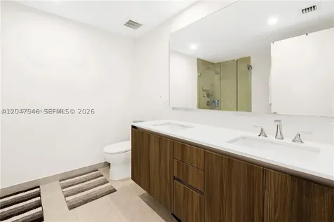 488 NE 18th Street Miami FL 33132