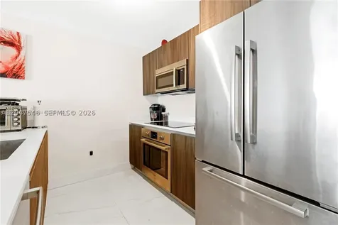 488 NE 18th Street Miami FL 33132